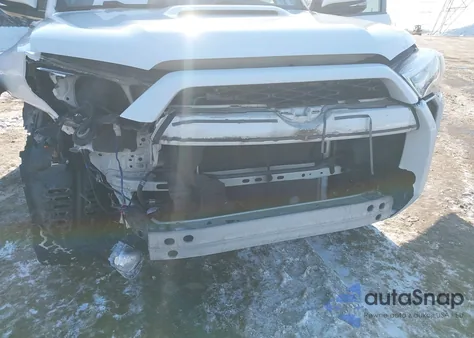 2019 Toyota 4Runner Trd Off Road Premium z USA, uszkodzony, nr VIN JTEBU5JR0K5617522